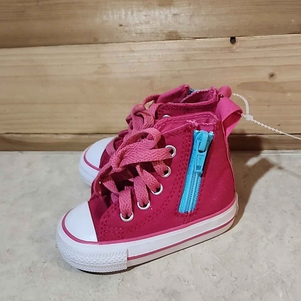 Toddlers Converse Sneakers size 3t